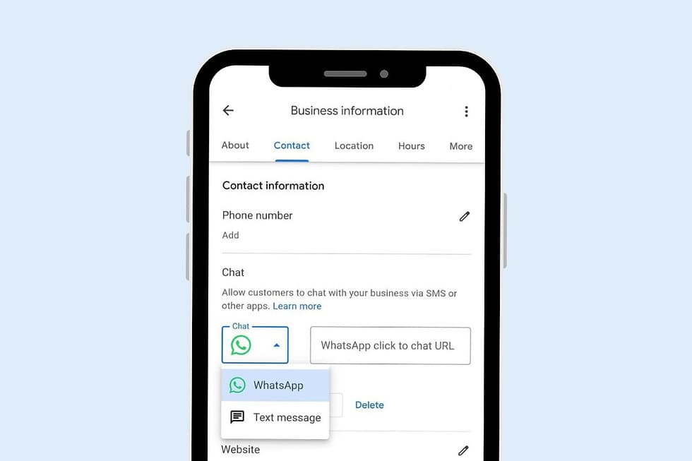Configuración de Contacto del Perfil de Empresa en Google con WhatsApp seleccionado en el menú Chat